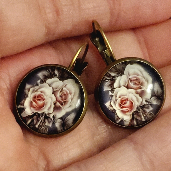 Fashion convex glass earrings with inlaid antique rose image in bronze tone. - Picture 3 of 5